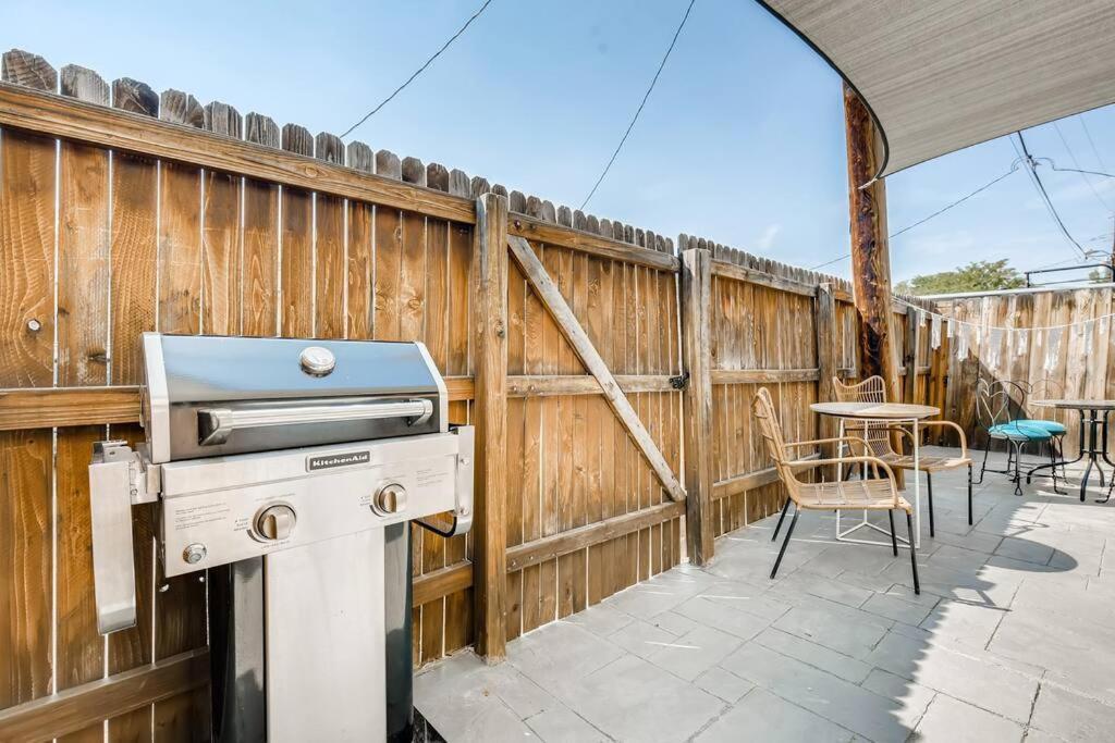 Family Townhome Near Mountains & Olde Town Арвада Екстериор снимка