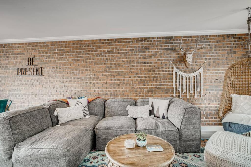 Family Townhome Near Mountains & Olde Town Арвада Екстериор снимка